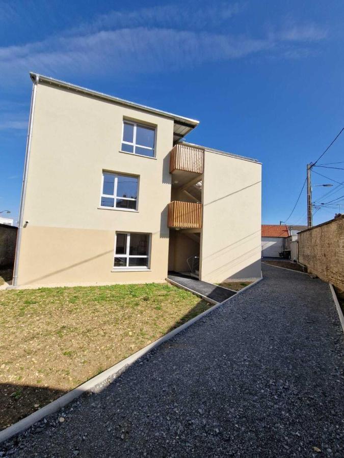 La Pyro Apartment Bourges