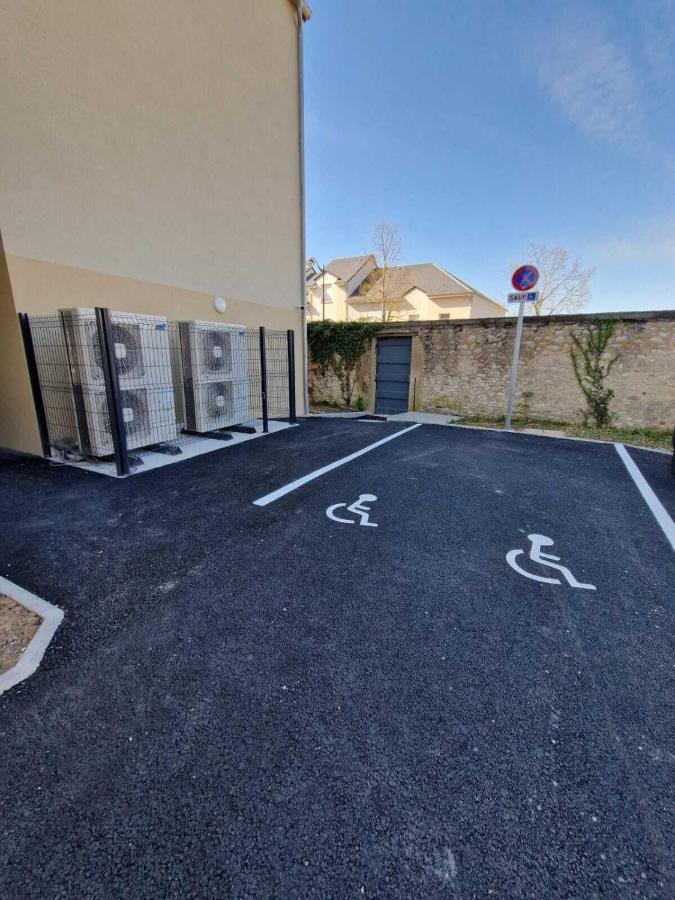 La Pyro Apartment Bourges